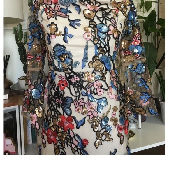 NWT Alexia AdmorMulti Sequined Embroidered Off
Shoulder Midi Dress Size 4 NWT - Picture 7 of 13